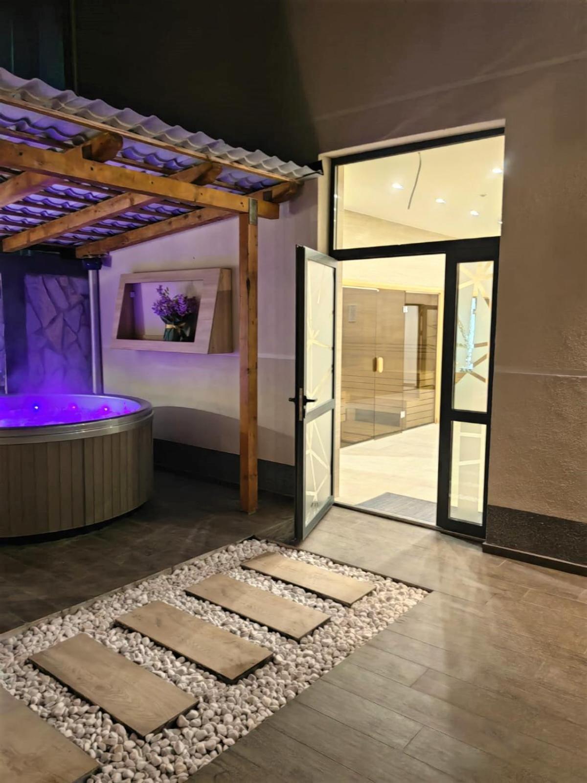 Hotel Euforia Lounge Šabac Dış mekan fotoğraf